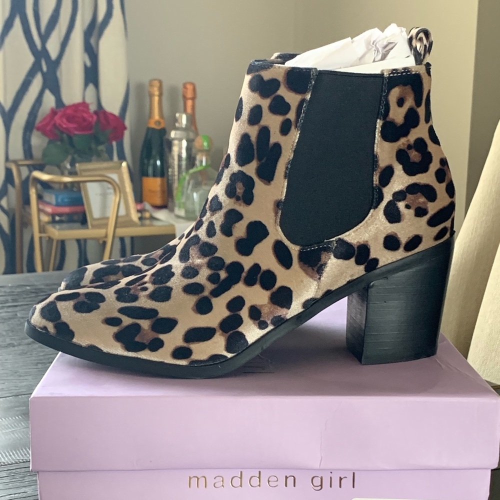 BRAND NEW Madden Girl Leopard Velvet Bootie